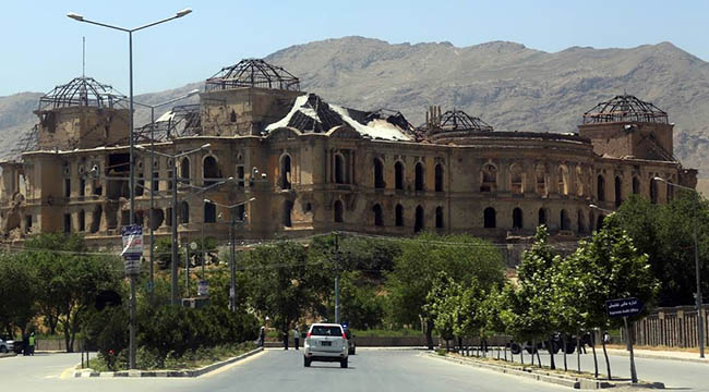 Reconstruction of Ruined Palace Begins in Afghan Capital